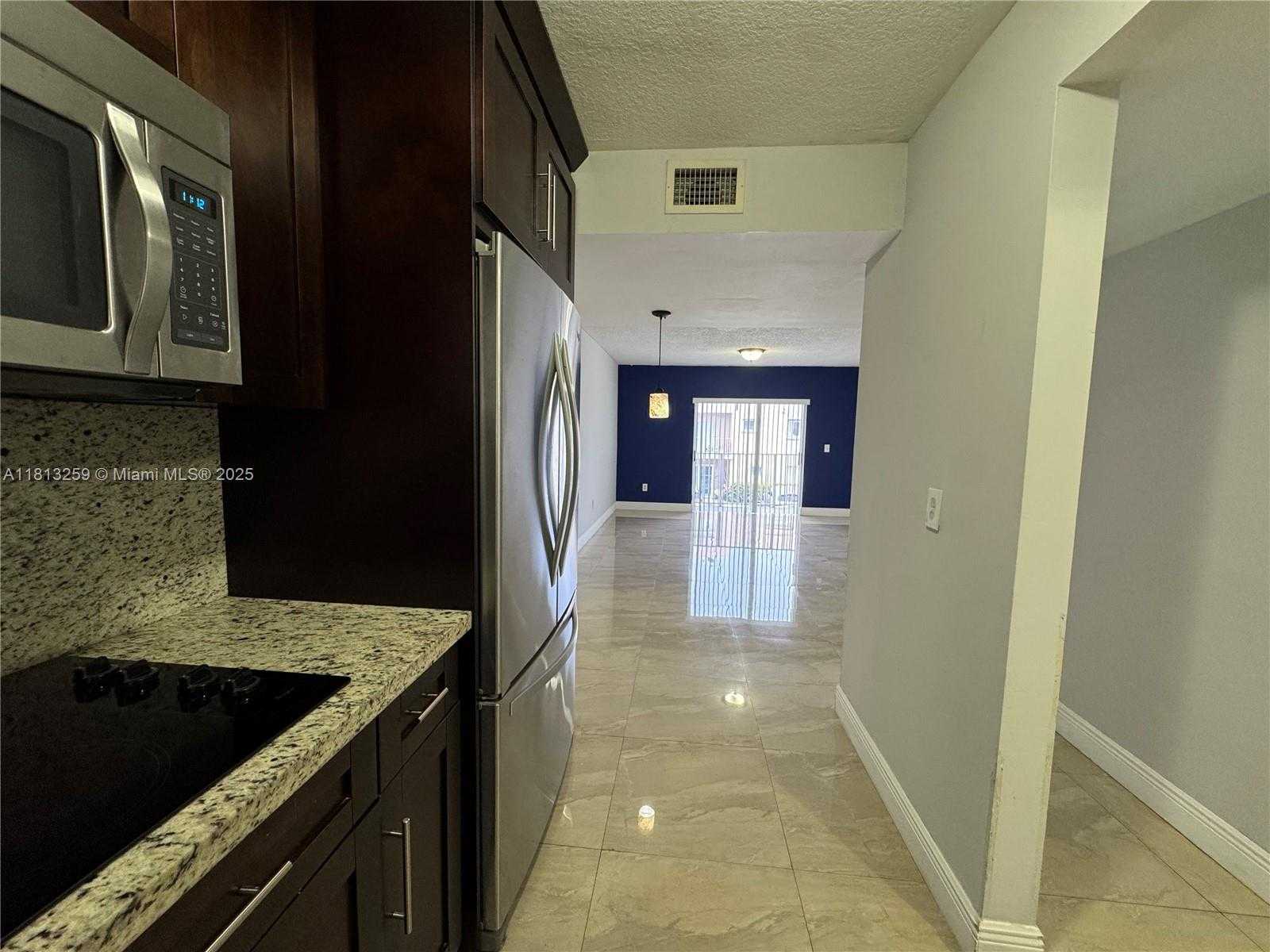 Small Image of 2610 WEST 76TH ST #205, Hialeah Number 2