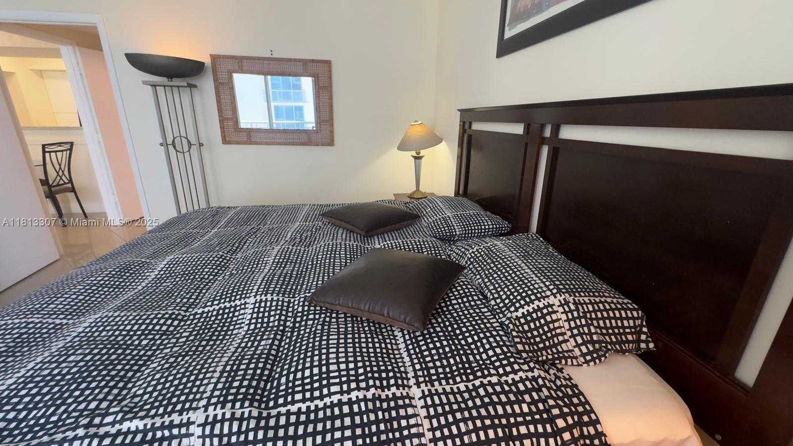 Small Image of 17375 COLLINS AVE #1003, Sunny Isles Beach Number 28