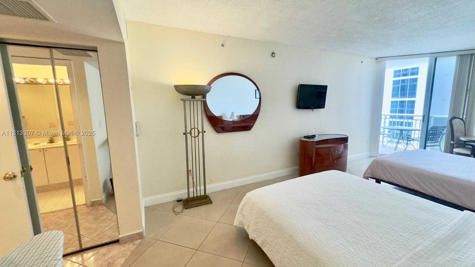 Small Image of 17375 COLLINS AVE #1003, Sunny Isles Beach Number 39
