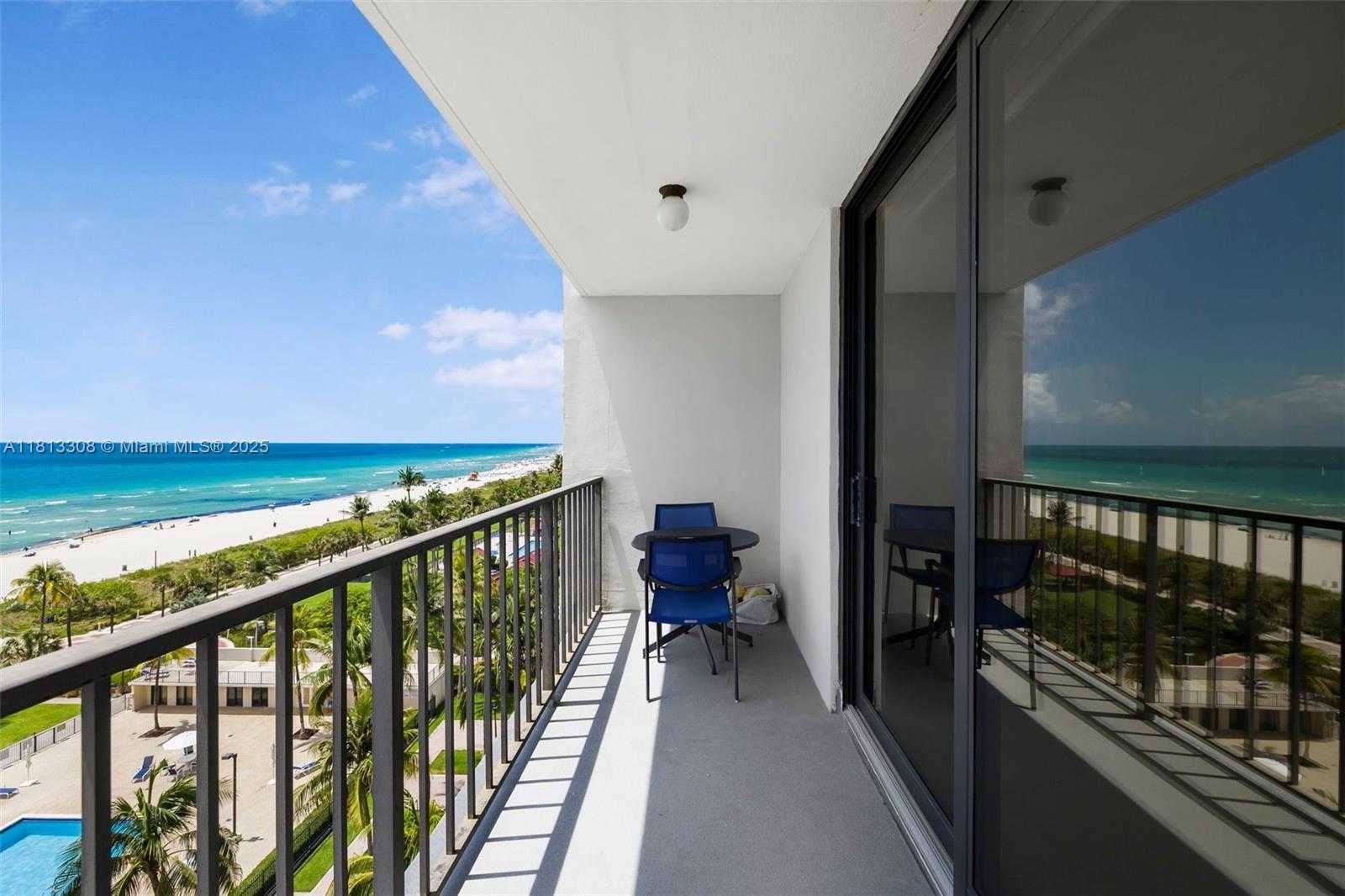 Small Image of 2625 COLLINS AVE #907, Miami Beach Number 59