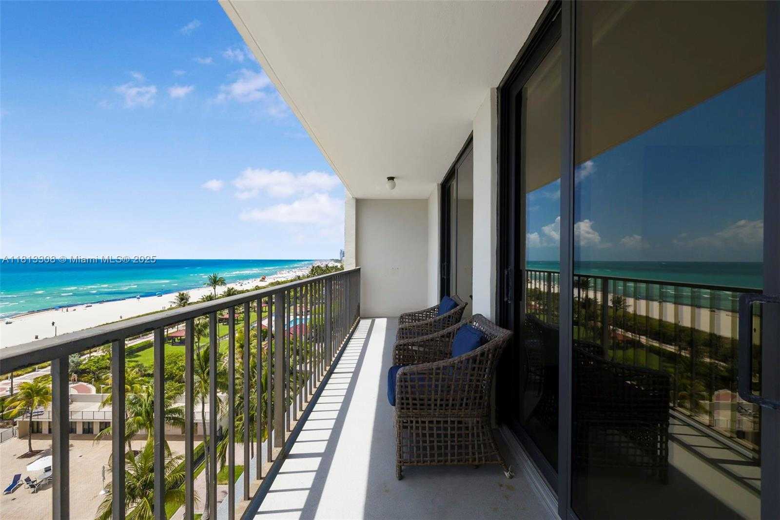 Small Image of 2625 COLLINS AVE #907, Miami Beach Number 61