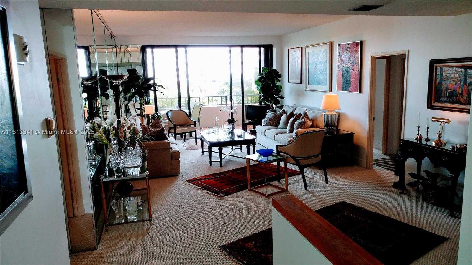 Small Image of 251 CRANDON BLVD #335, Key Biscayne Number 4