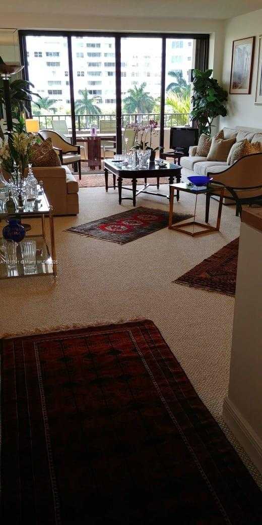 Small Image of 251 CRANDON BLVD #335, Key Biscayne Number 6