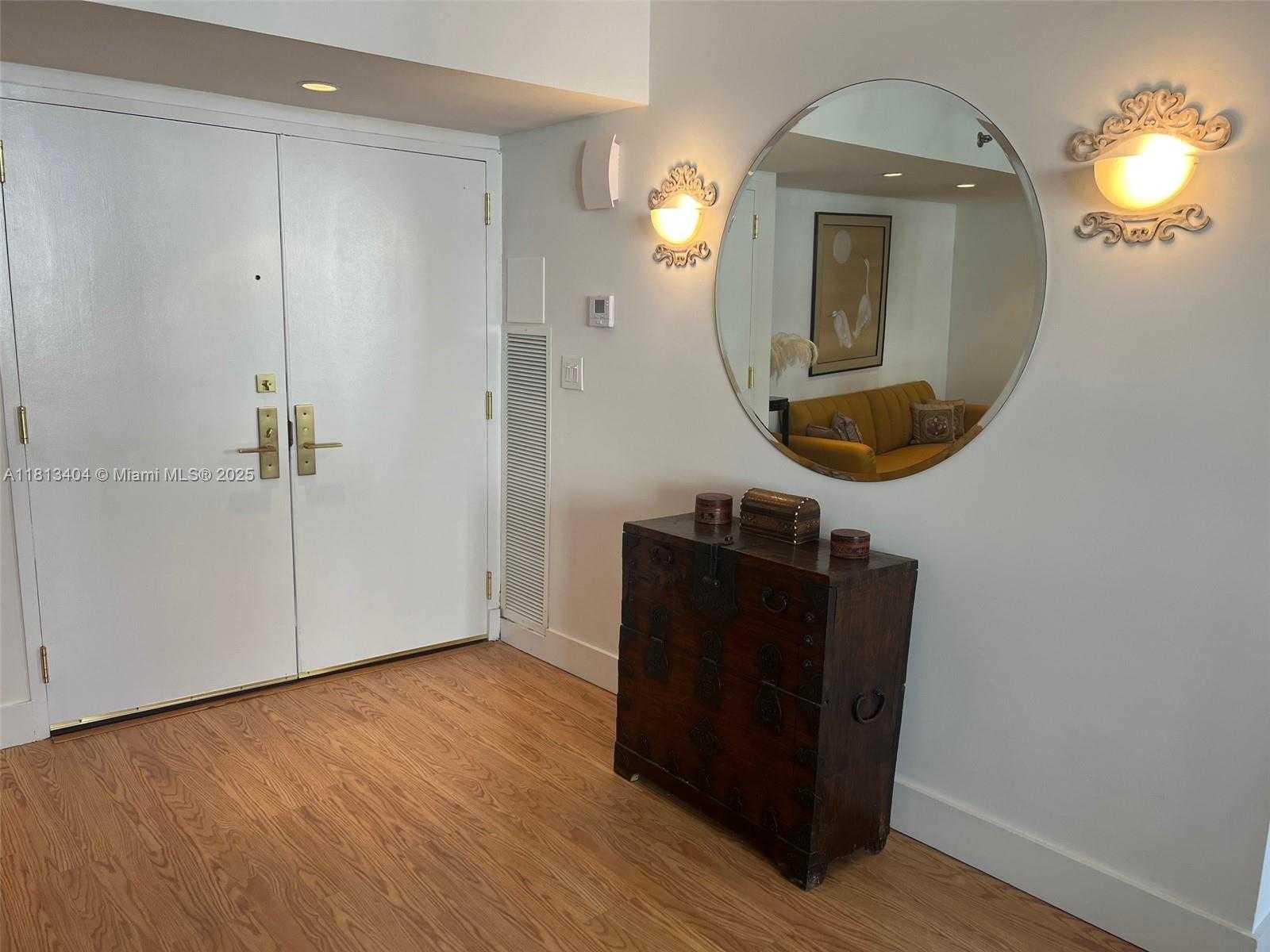 Small Image of 9 ISLAND AVE #1409, Miami Beach Number 12