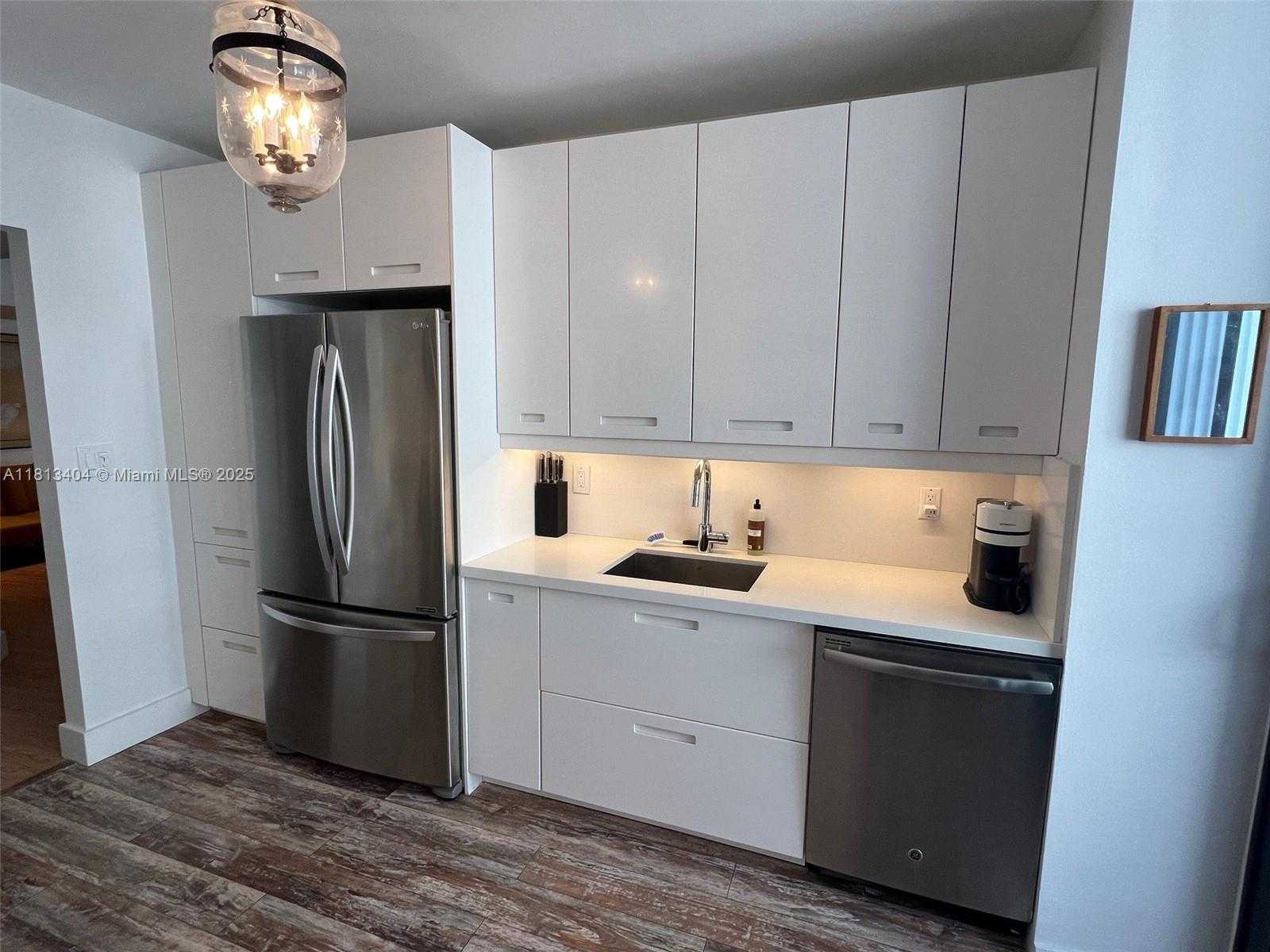 Small Image of 9 ISLAND AVE #1409, Miami Beach Number 30