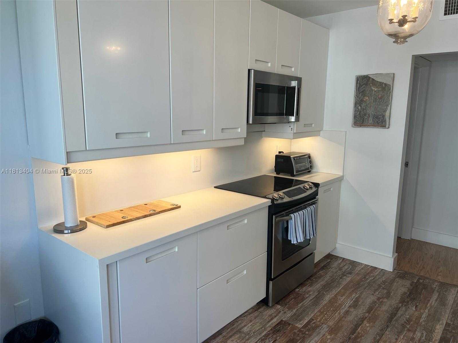 Small Image of 9 ISLAND AVE #1409, Miami Beach Number 31