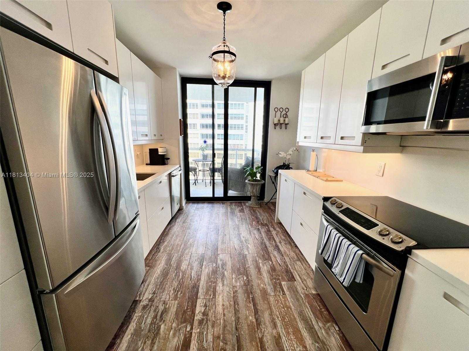 Small Image of 9 ISLAND AVE #1409, Miami Beach Number 33
