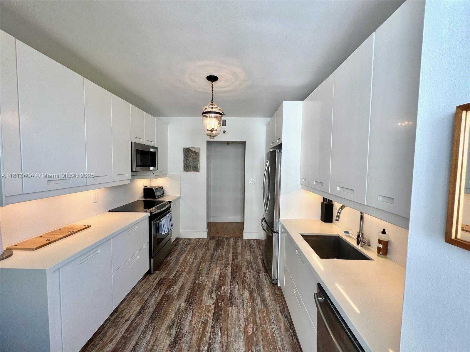 Small Image of 9 ISLAND AVE #1409, Miami Beach Number 34