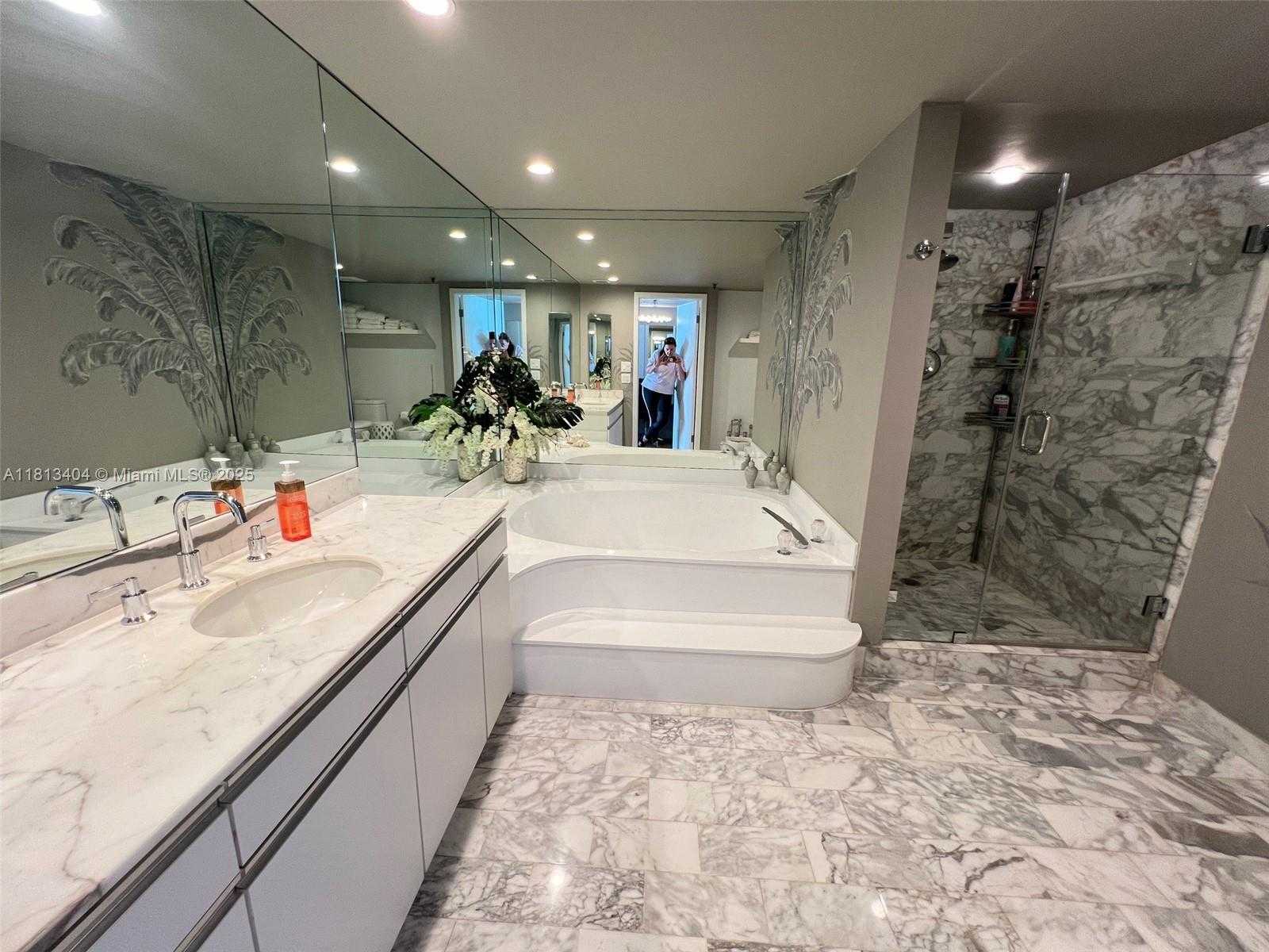 Small Image of 9 ISLAND AVE #1409, Miami Beach Number 35