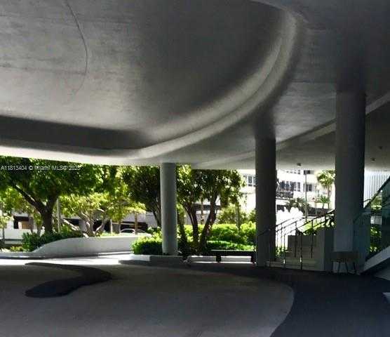 Small Image of 9 ISLAND AVE #1409, Miami Beach Number 51
