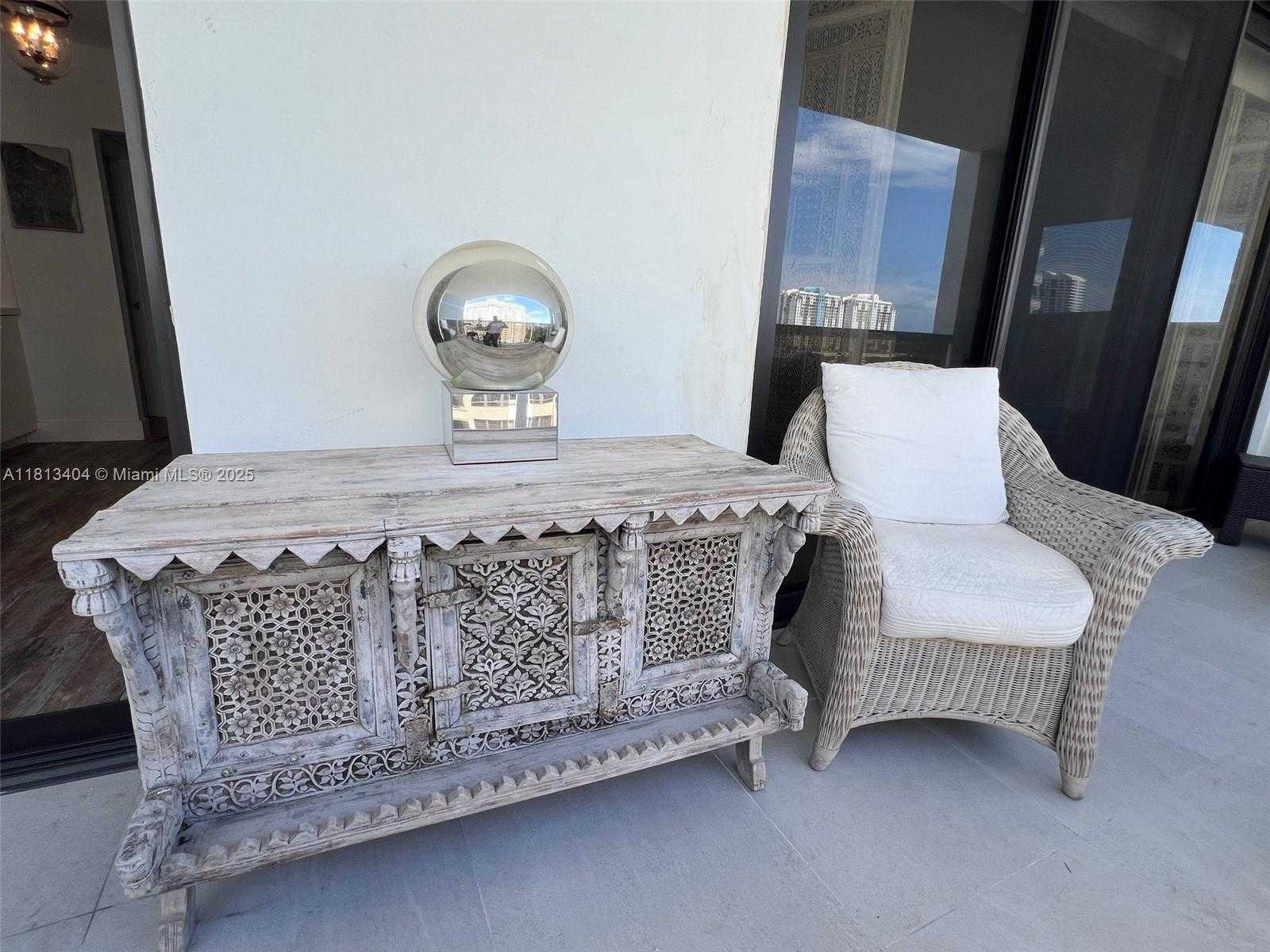 Small Image of 9 ISLAND AVE #1409, Miami Beach Number 9