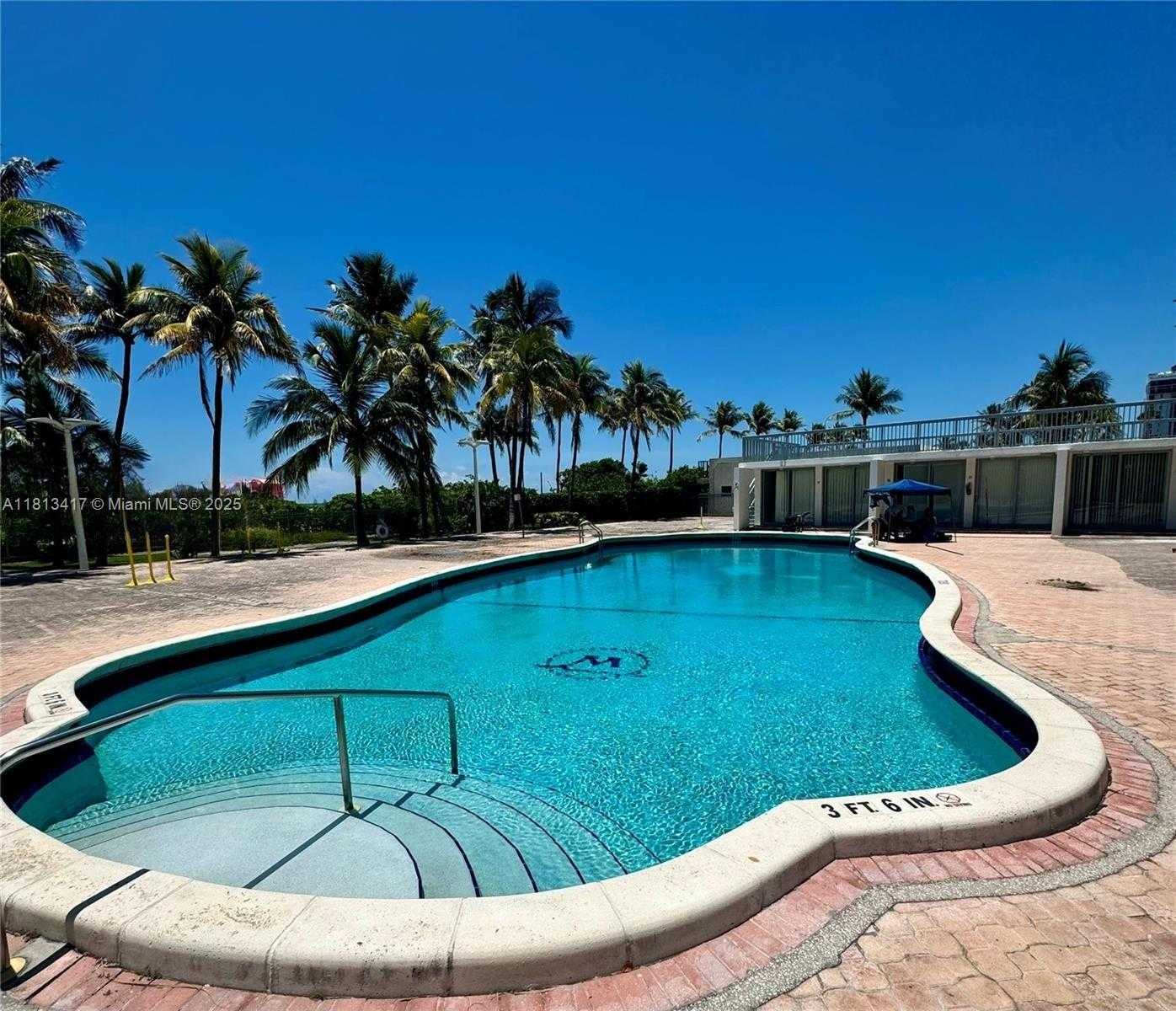 Small Image of 2655 COLLINS AVE #2410, Miami Beach Number 13