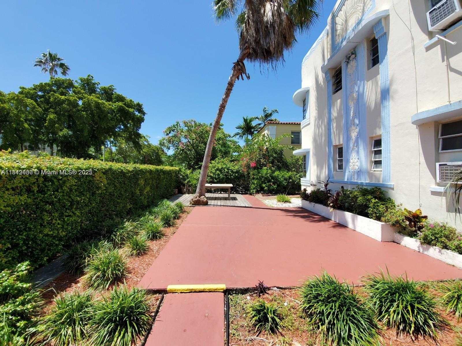 Small Image of 850 JEFFERSON AVE #1A, Miami Beach Number 10