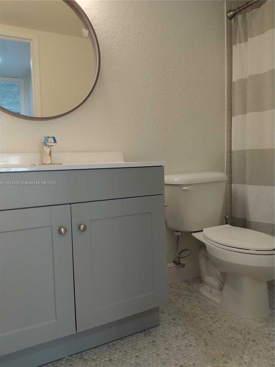 Small Image of 601 THREE ISLANDS BLVD #110, Hallandale Beach Number 7