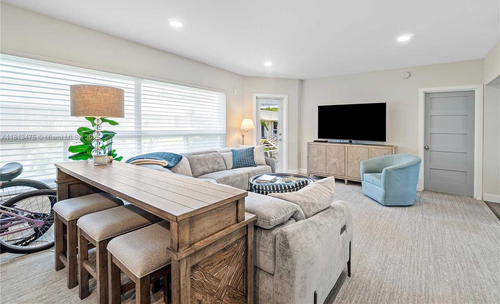 Small Image of 9940 COLLINS AVE #11, Bal Harbour Number 14