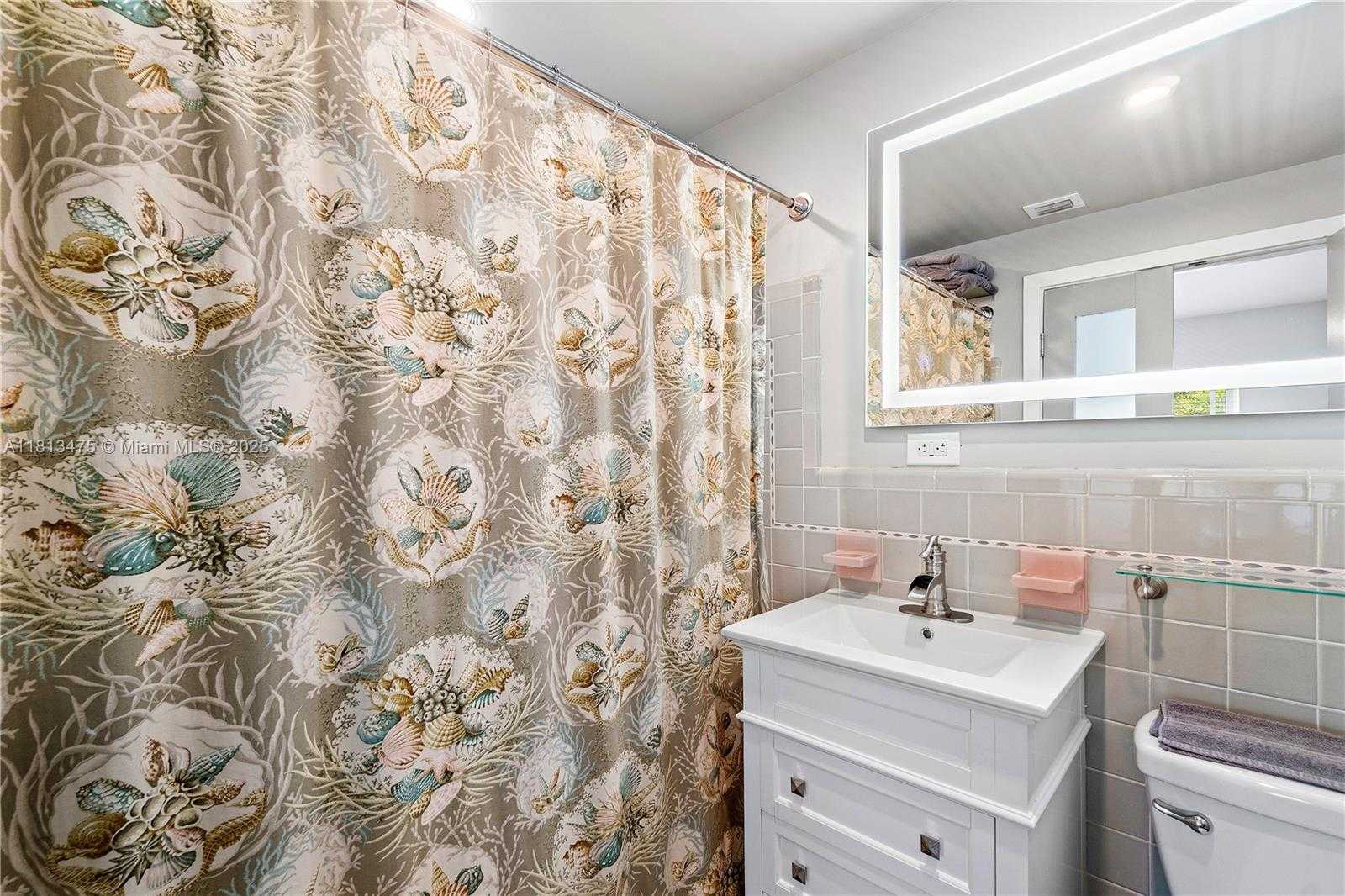 Small Image of 9940 COLLINS AVE #11, Bal Harbour Number 19