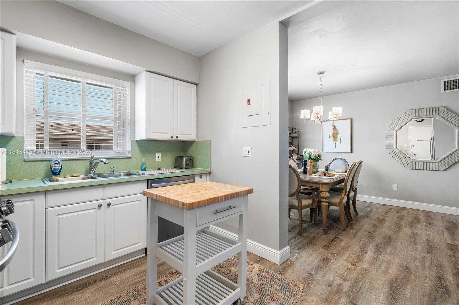 Small Image of 9940 COLLINS AVE #11, Bal Harbour Number 7