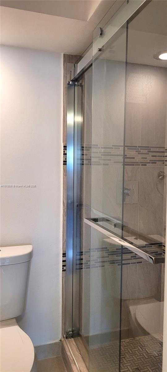 Small Image of 270 LAYNE BLVD #106, Hallandale Beach Number 29