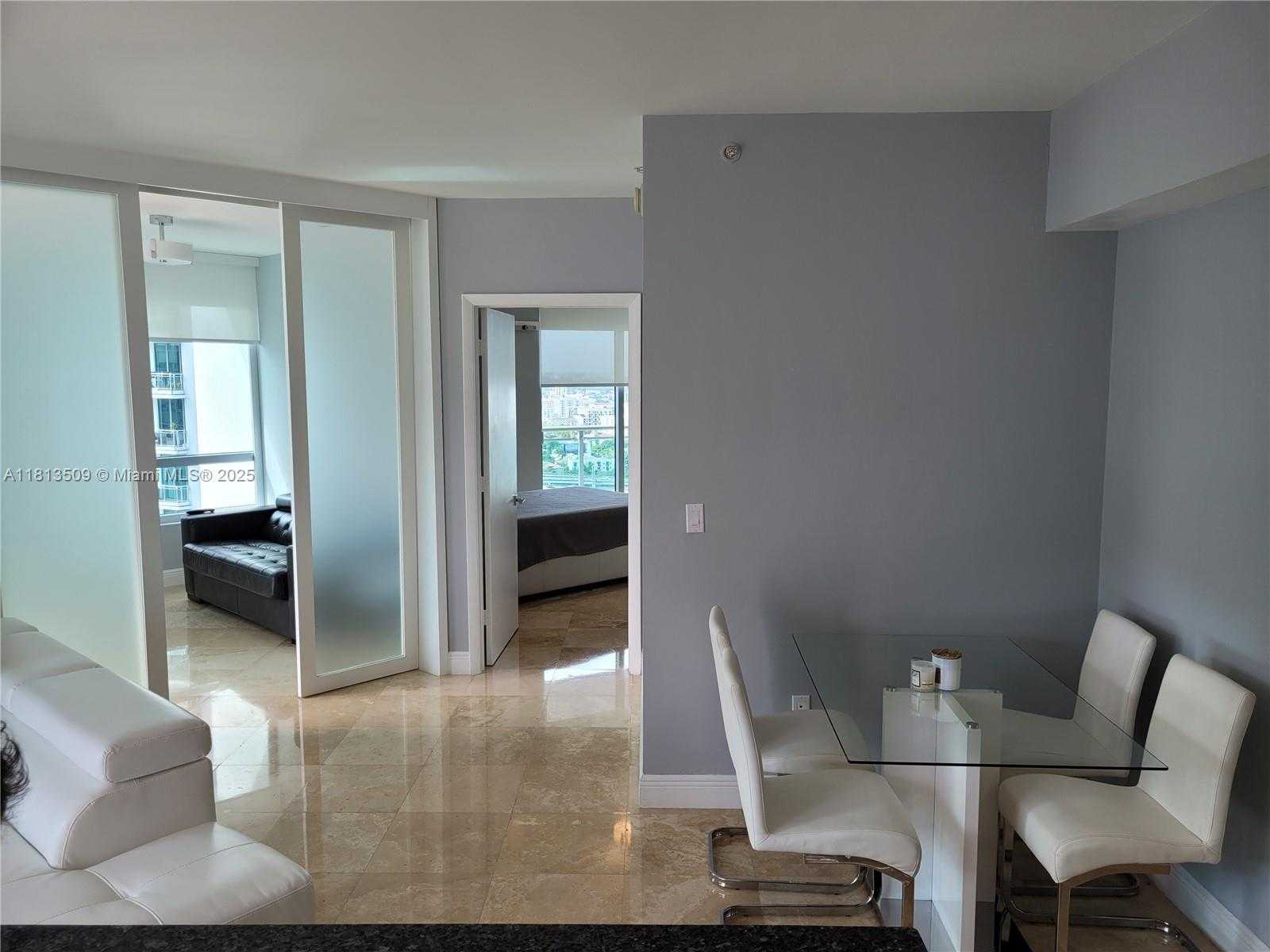 Small Image of 350 SOUTH MIAMI AVE #2714, Miami Number 15