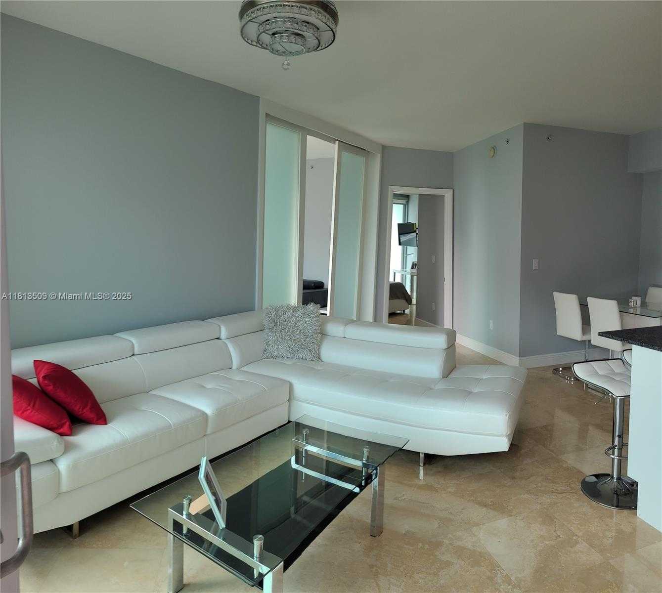 Small Image of 350 SOUTH MIAMI AVE #2714, Miami Number 17