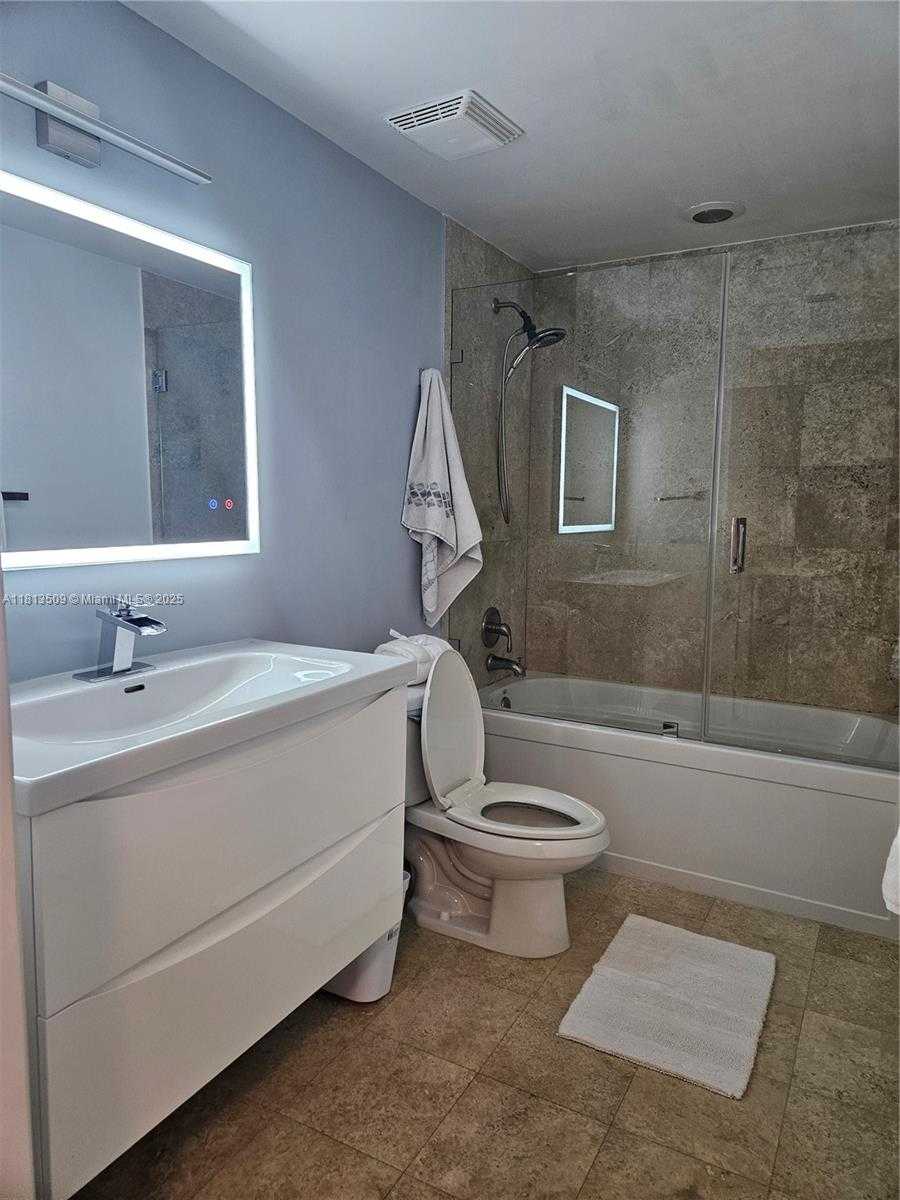 Small Image of 350 SOUTH MIAMI AVE #2714, Miami Number 34