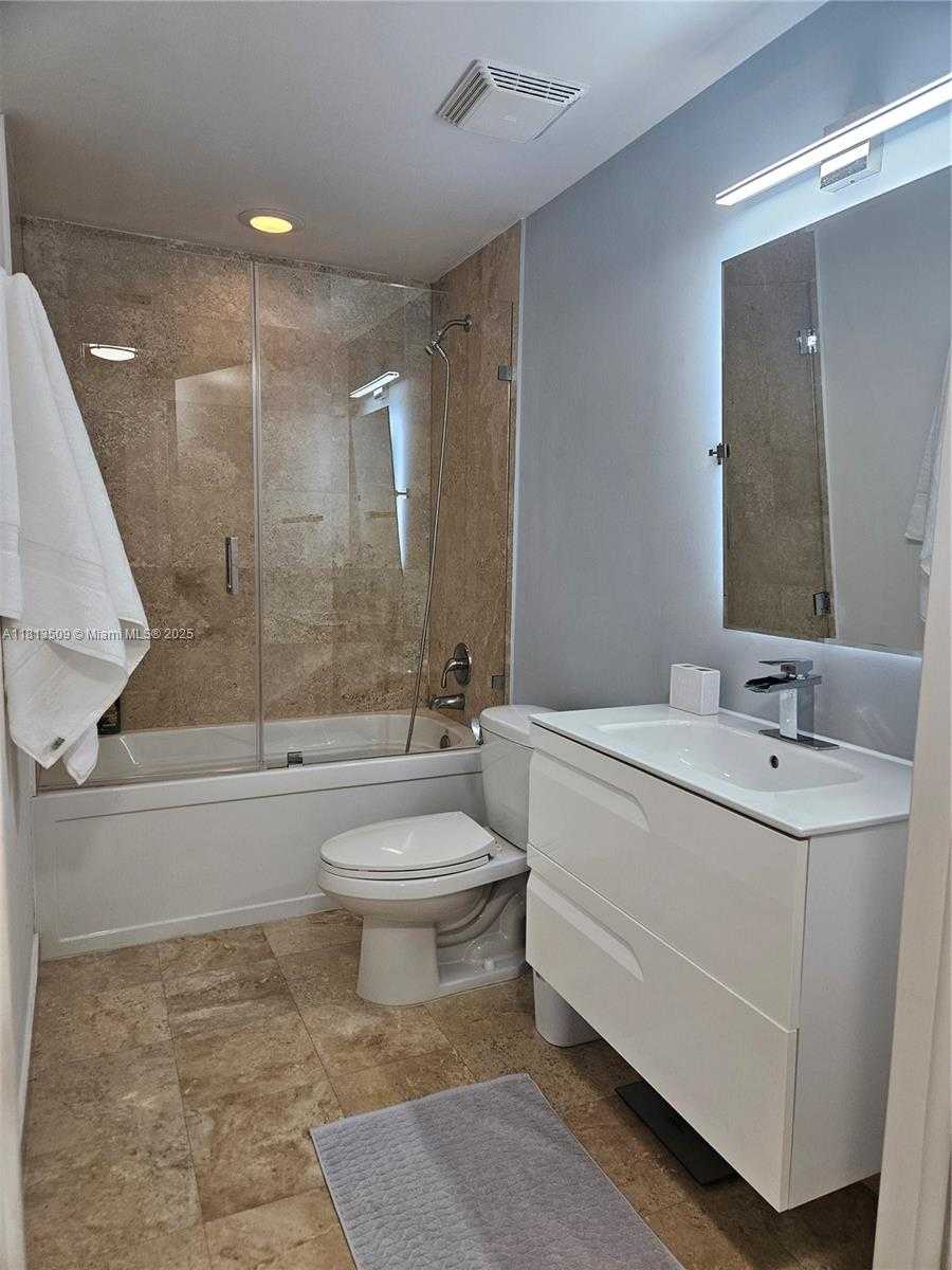 Small Image of 350 SOUTH MIAMI AVE #2714, Miami Number 41