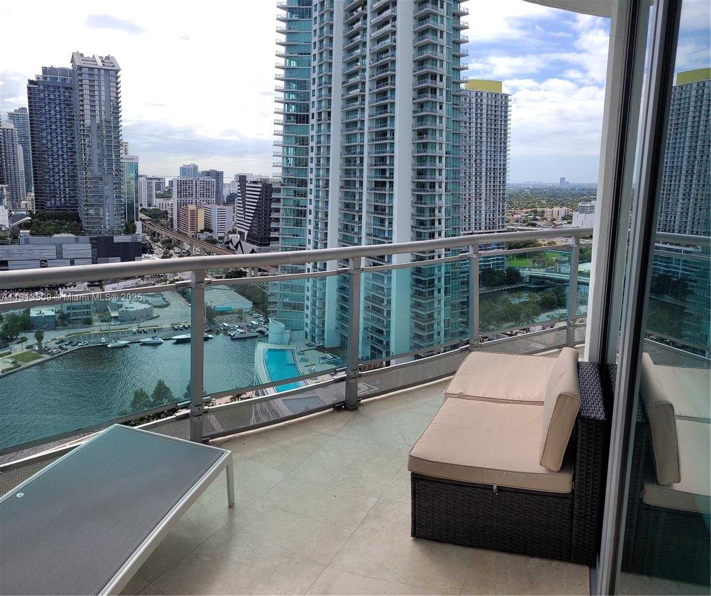 Small Image of 350 SOUTH MIAMI AVE #2714, Miami Number 46