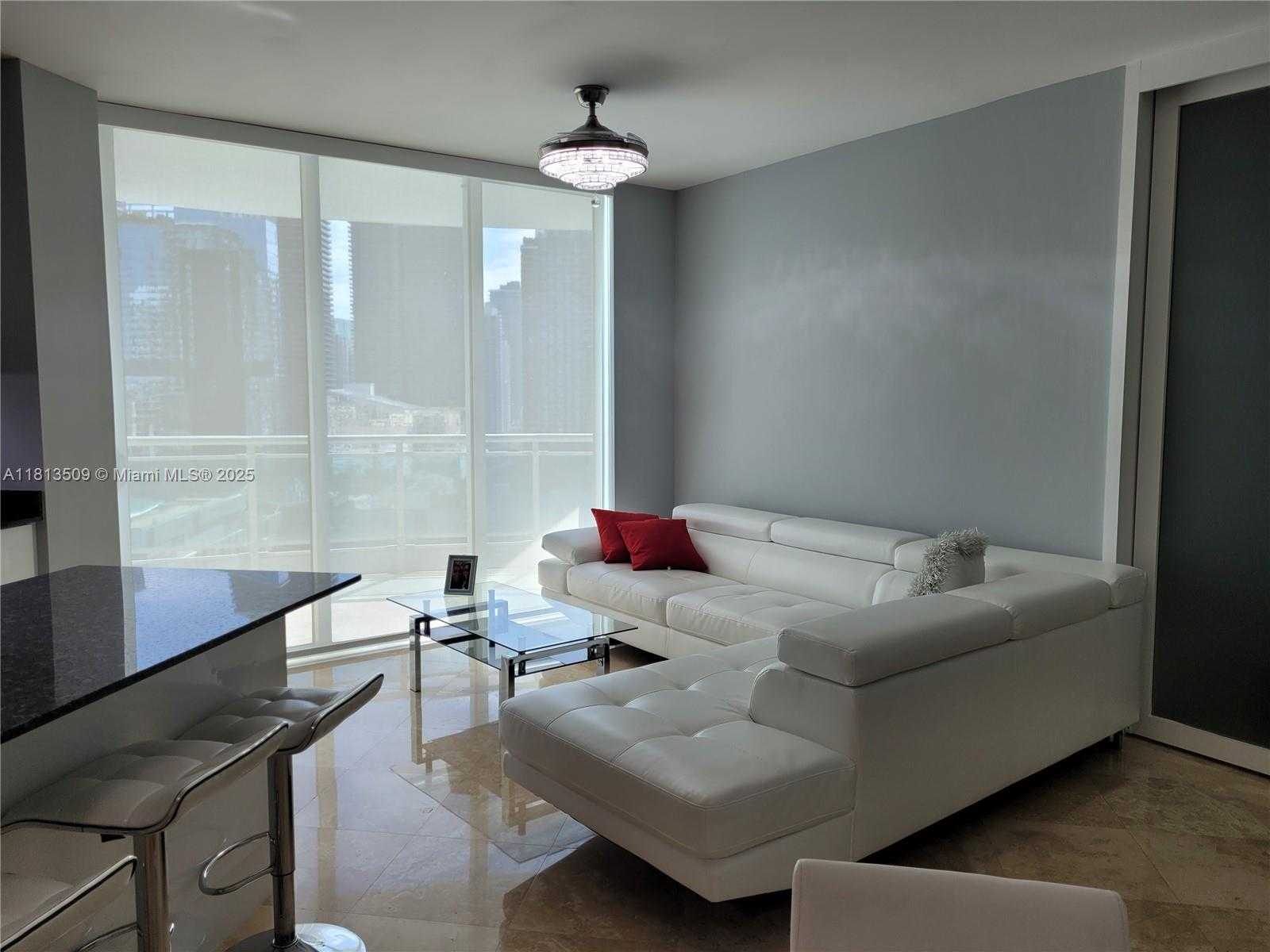 Small Image of 350 SOUTH MIAMI AVE #2714, Miami Number 6