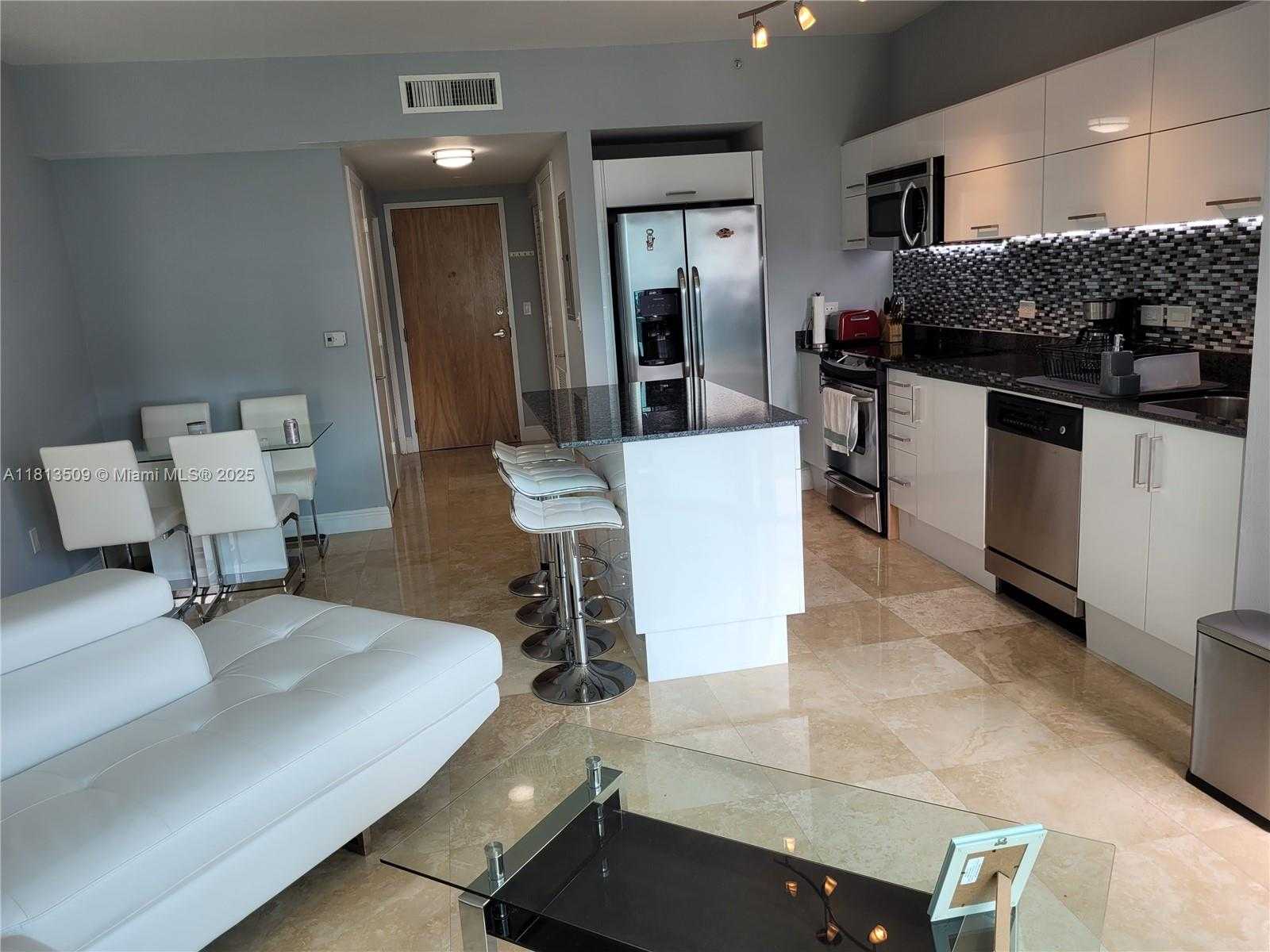 Small Image of 350 SOUTH MIAMI AVE #2714, Miami Number 8