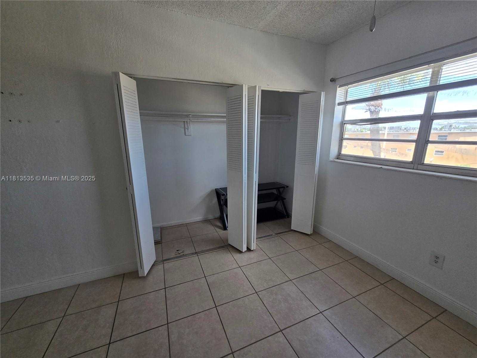 Small Image of 1305 WEST 53 ST #410, Hialeah Number 27