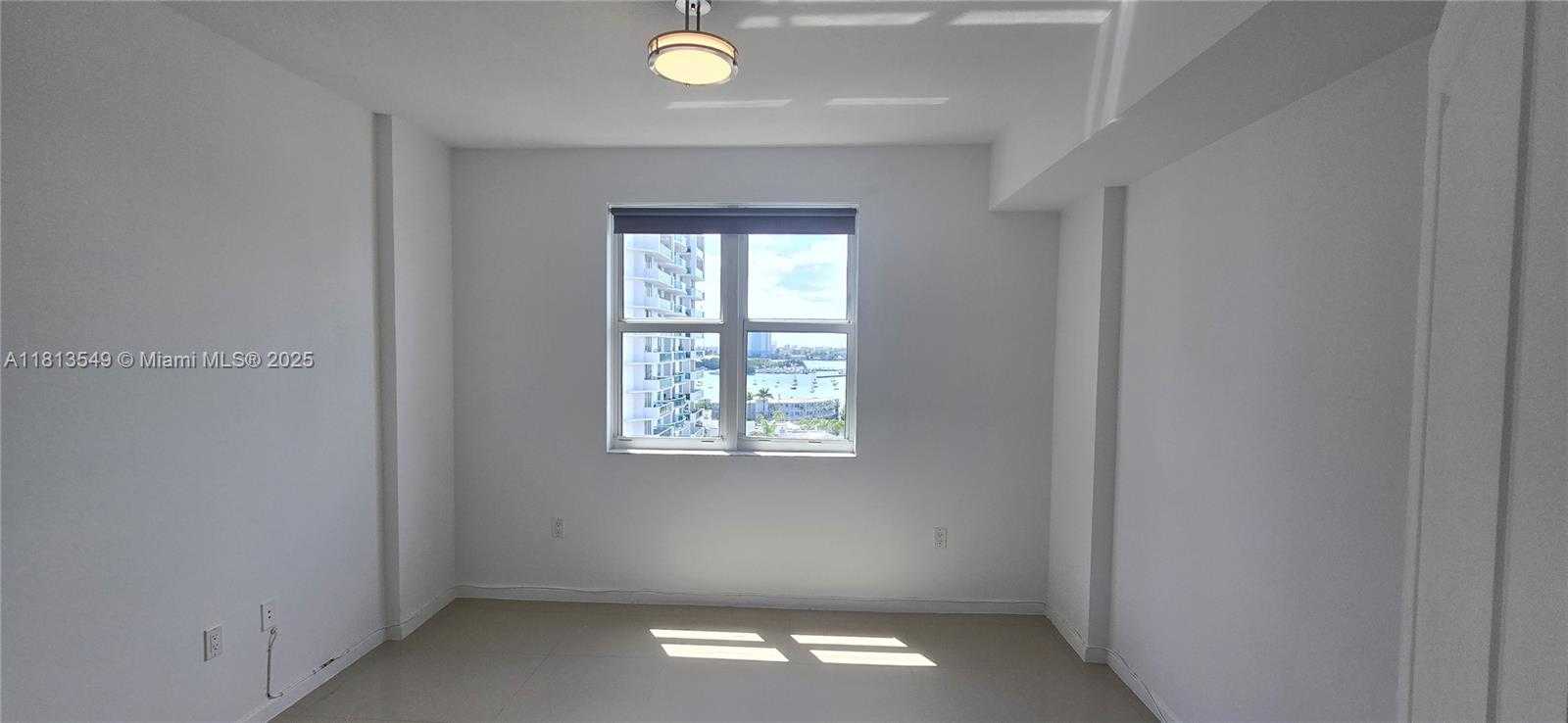 Small Image of 7910 HARBOR ISLAND DR #1001, North Bay Village Number 15