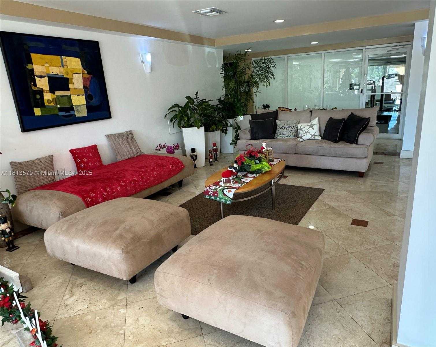 Small Image of 1455 NORTH TREASURE DR #2C, North Bay Village Number 19
