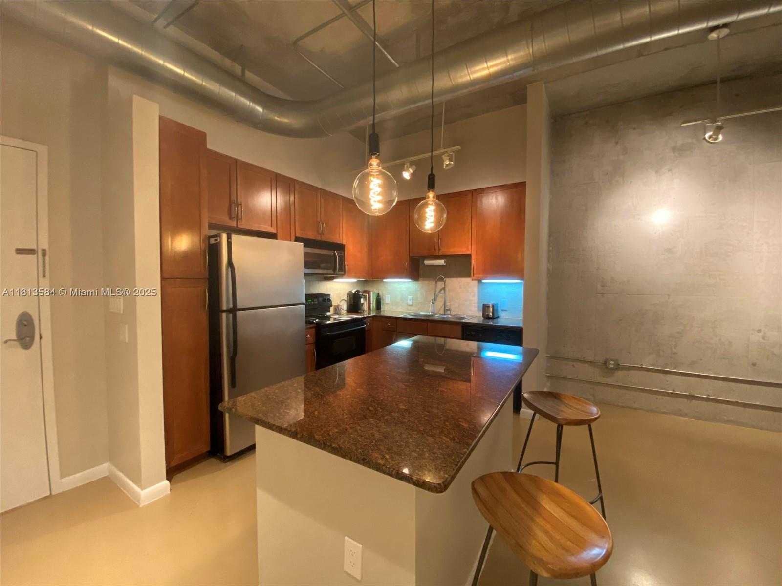 Small Image of 2001 BISCAYNE BLVD #3203, Miami Number 7