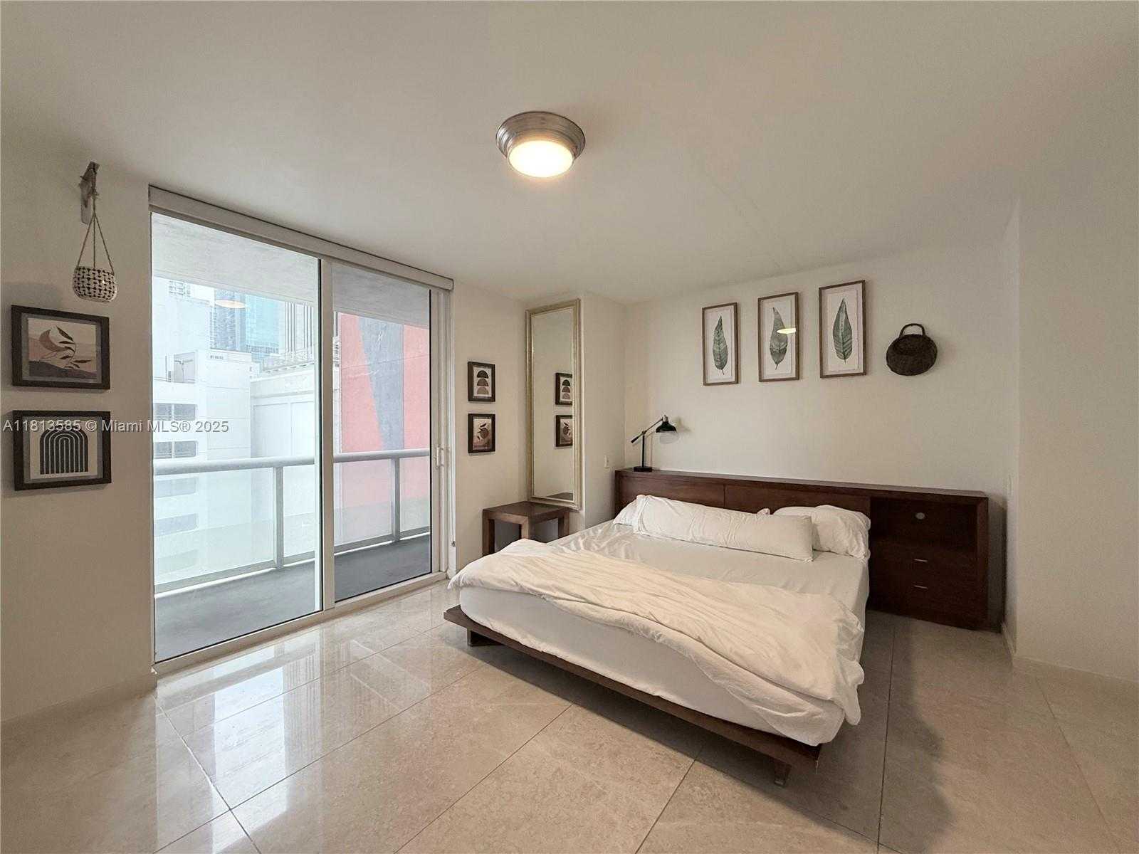 Small Image of 50 BISCAYNE BLVD #914, Miami Number 12