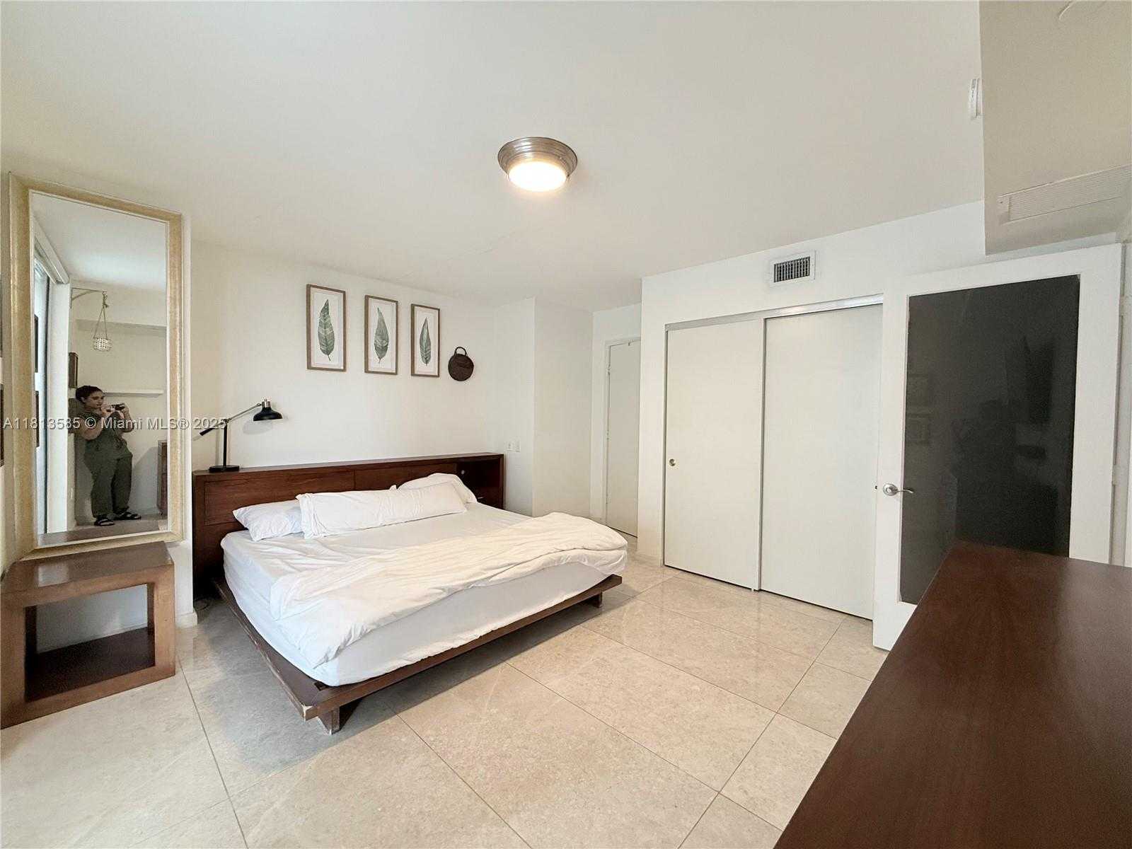 Small Image of 50 BISCAYNE BLVD #914, Miami Number 13