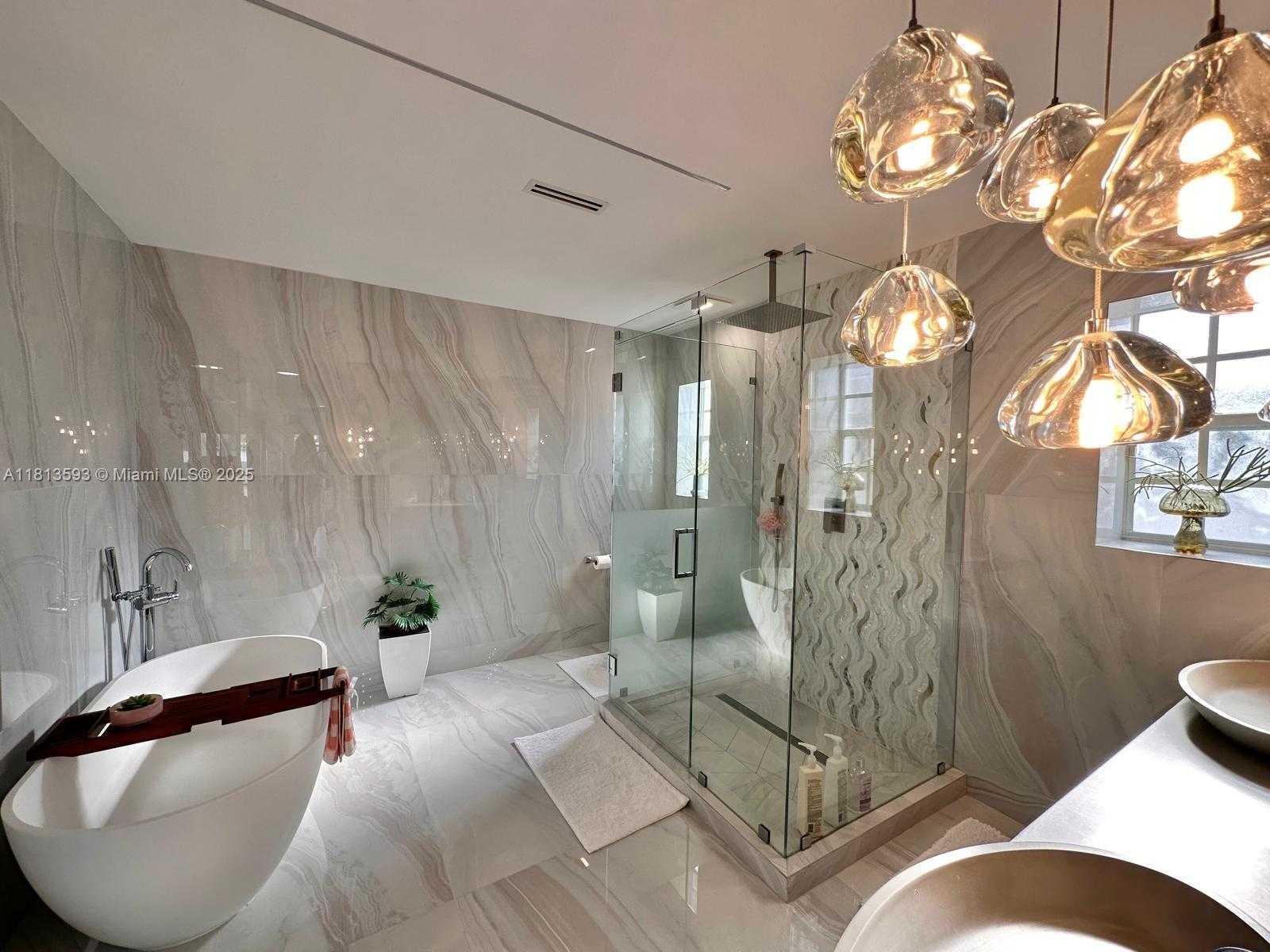 Small Image of 1380 STILLWATER DR, Miami Beach Number 9