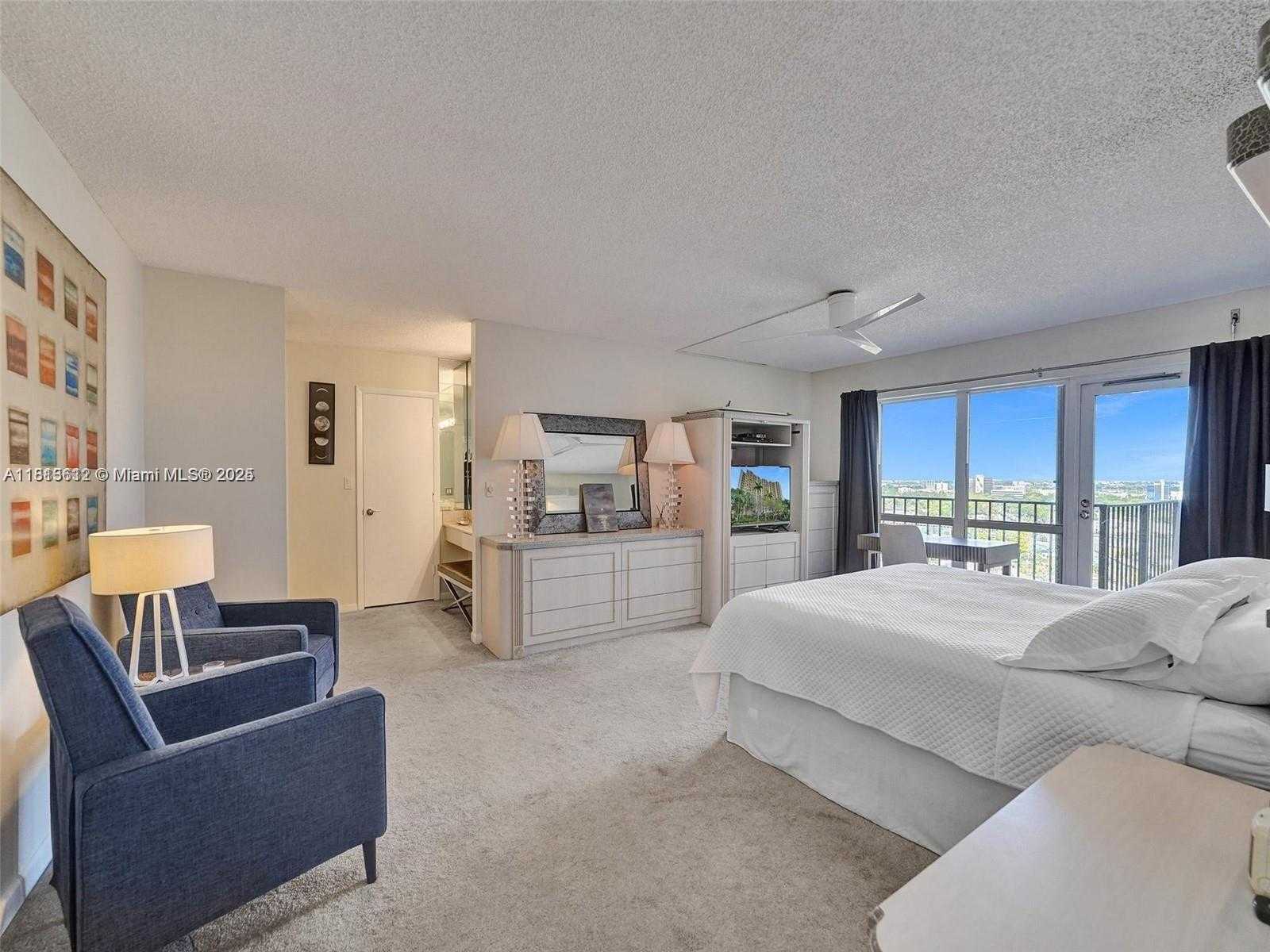 Small Image of 1800 SOUTH OCEAN BLVD #PH1507, Lauderdale By The Sea Number 17