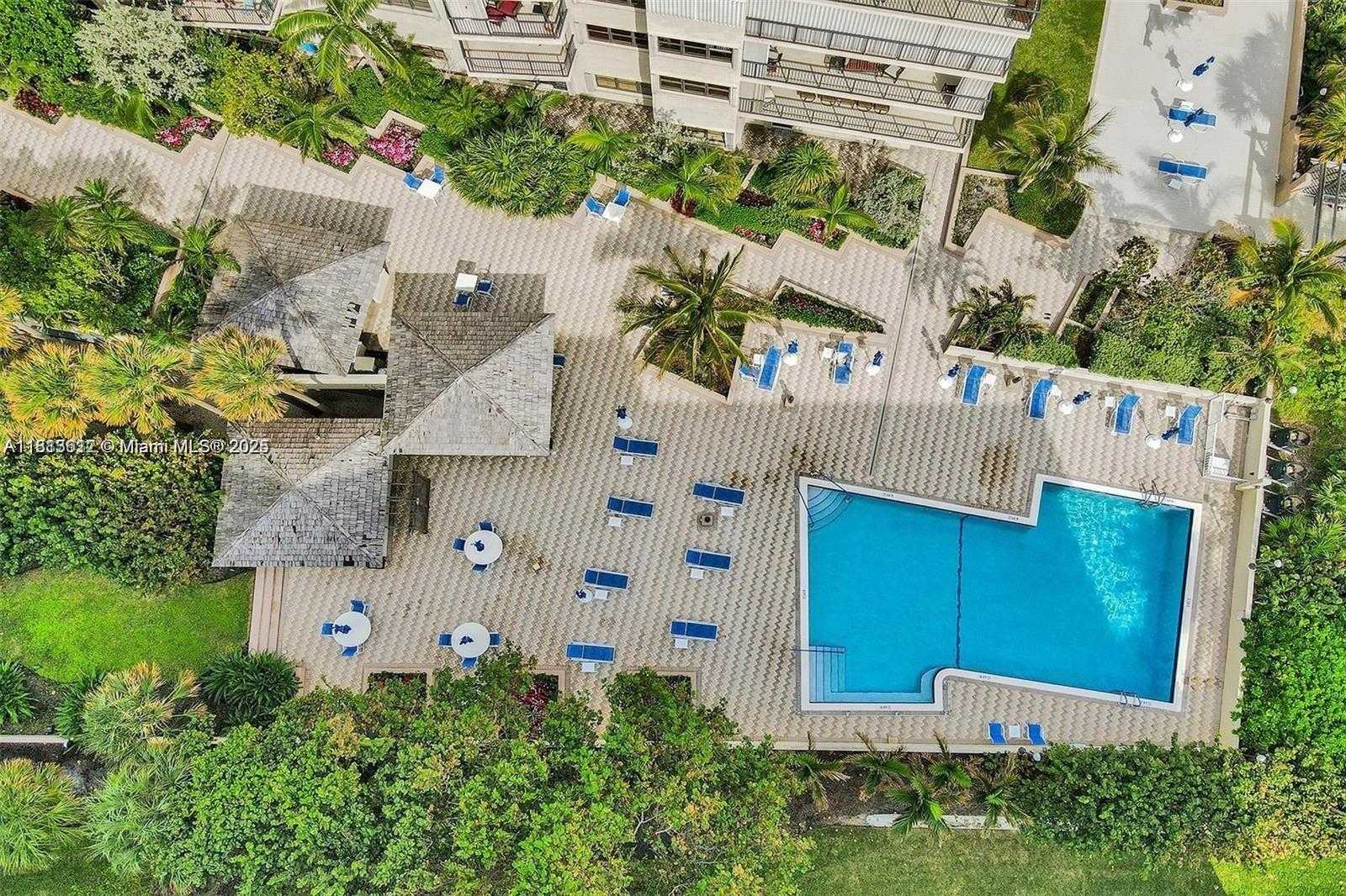 Small Image of 1800 SOUTH OCEAN BLVD #PH1507, Lauderdale By The Sea Number 24