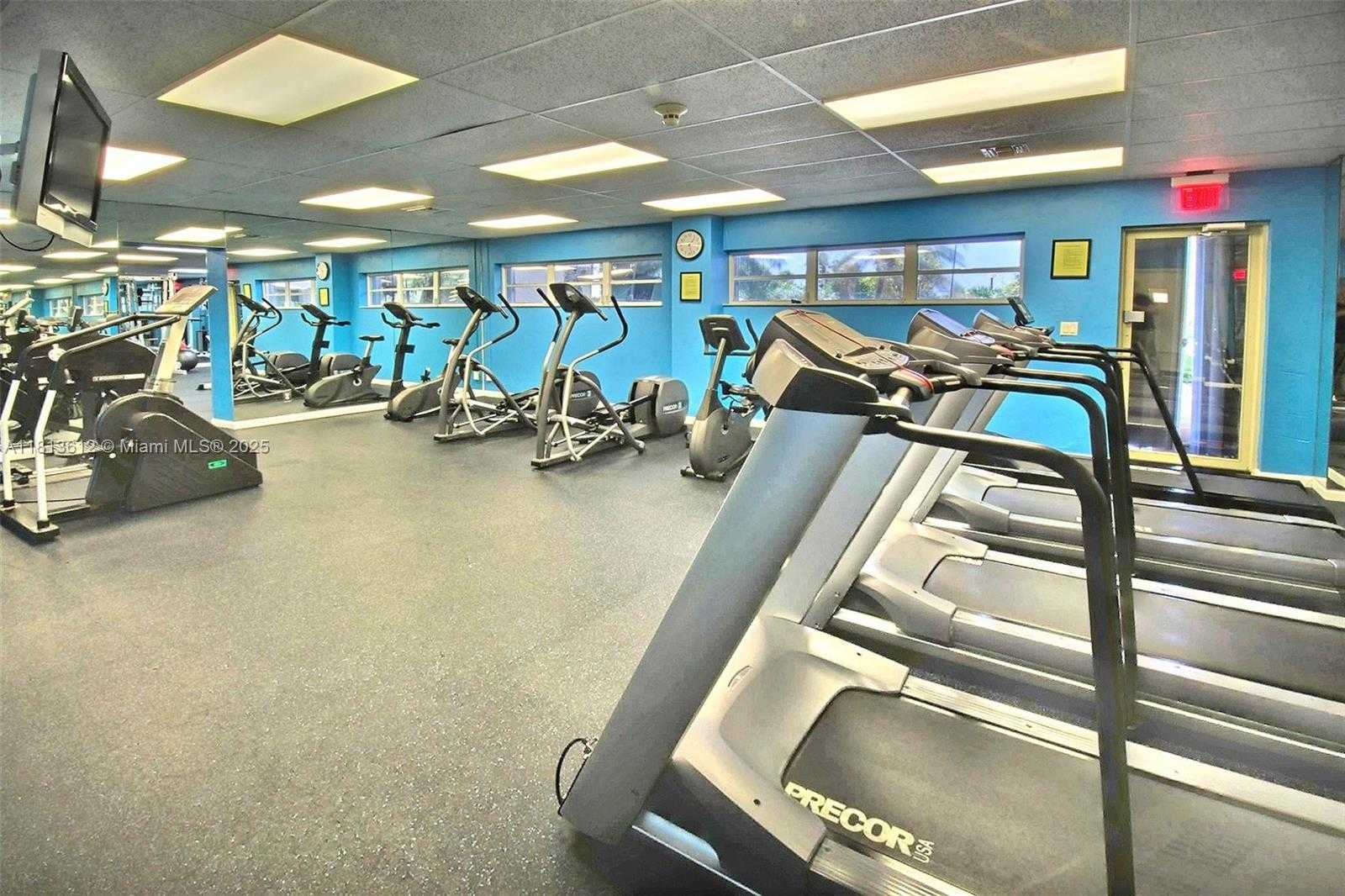 Small Image of 1800 SOUTH OCEAN BLVD #PH1507, Lauderdale By The Sea Number 32