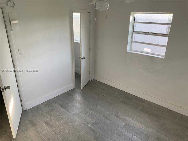Small Image of 112 NORTH WEST 3RD ST #112, Hallandale Beach Number 3