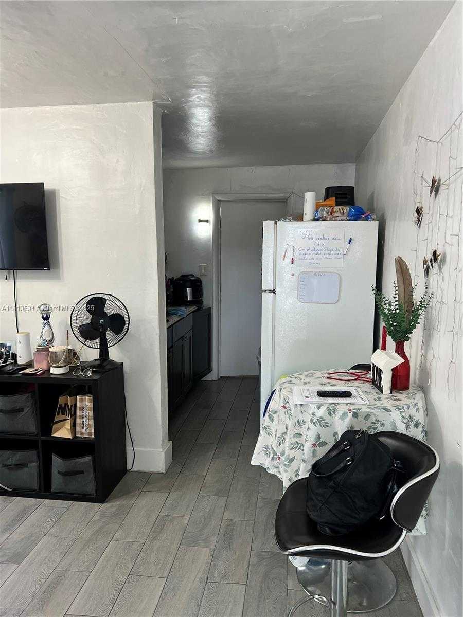 Small Image of 112 NORTH WEST 3RD ST #112, Hallandale Beach Number 6