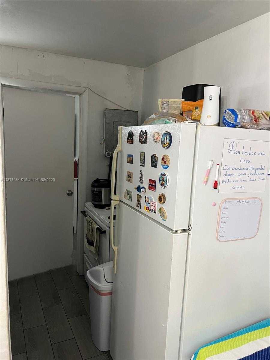 Small Image of 112 NORTH WEST 3RD ST #112, Hallandale Beach Number 8