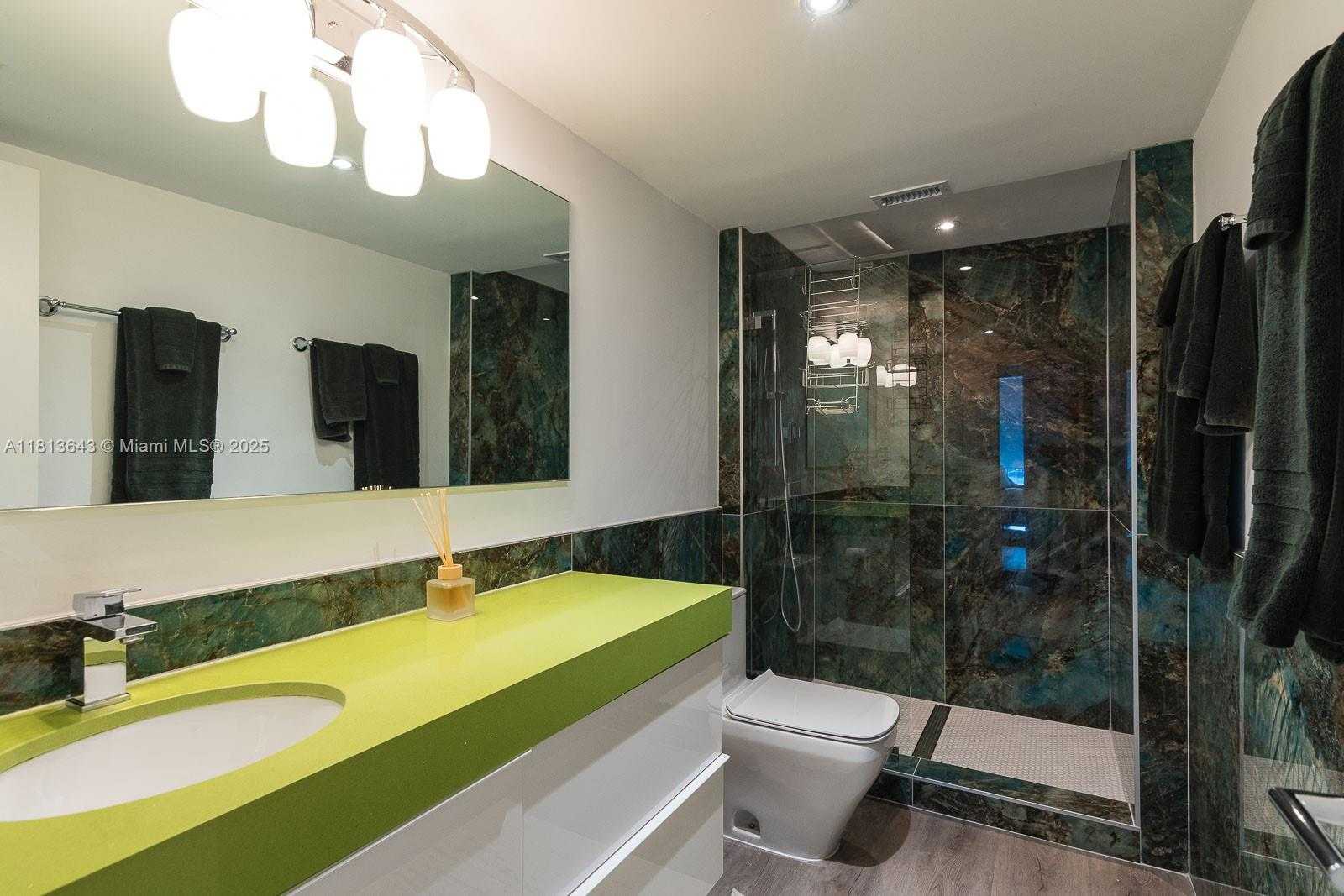 Small Image of 900 BAY DR #224, Miami Beach Number 15