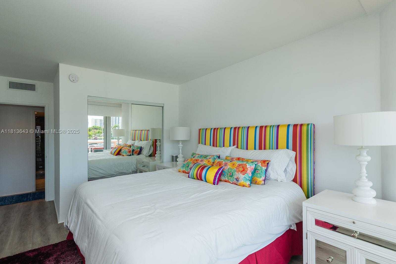Small Image of 900 BAY DR #224, Miami Beach Number 32
