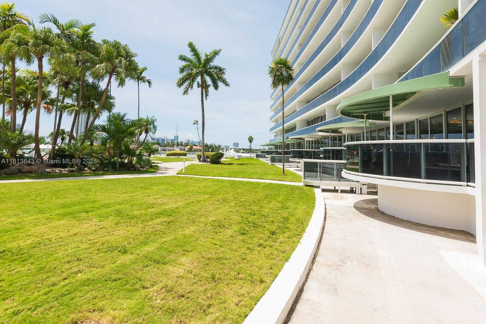 Small Image of 900 BAY DR #224, Miami Beach Number 53
