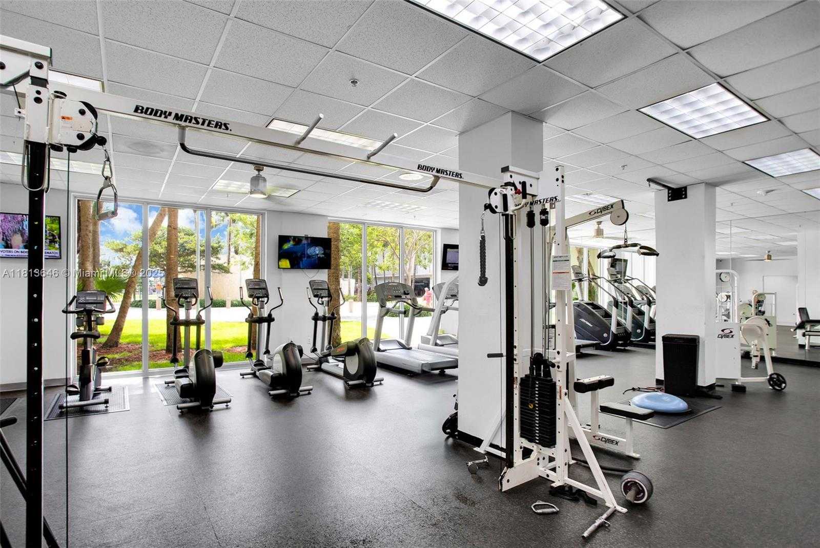 Small Image of 19370 COLLINS AVE #1125, Sunny Isles Beach Number 14