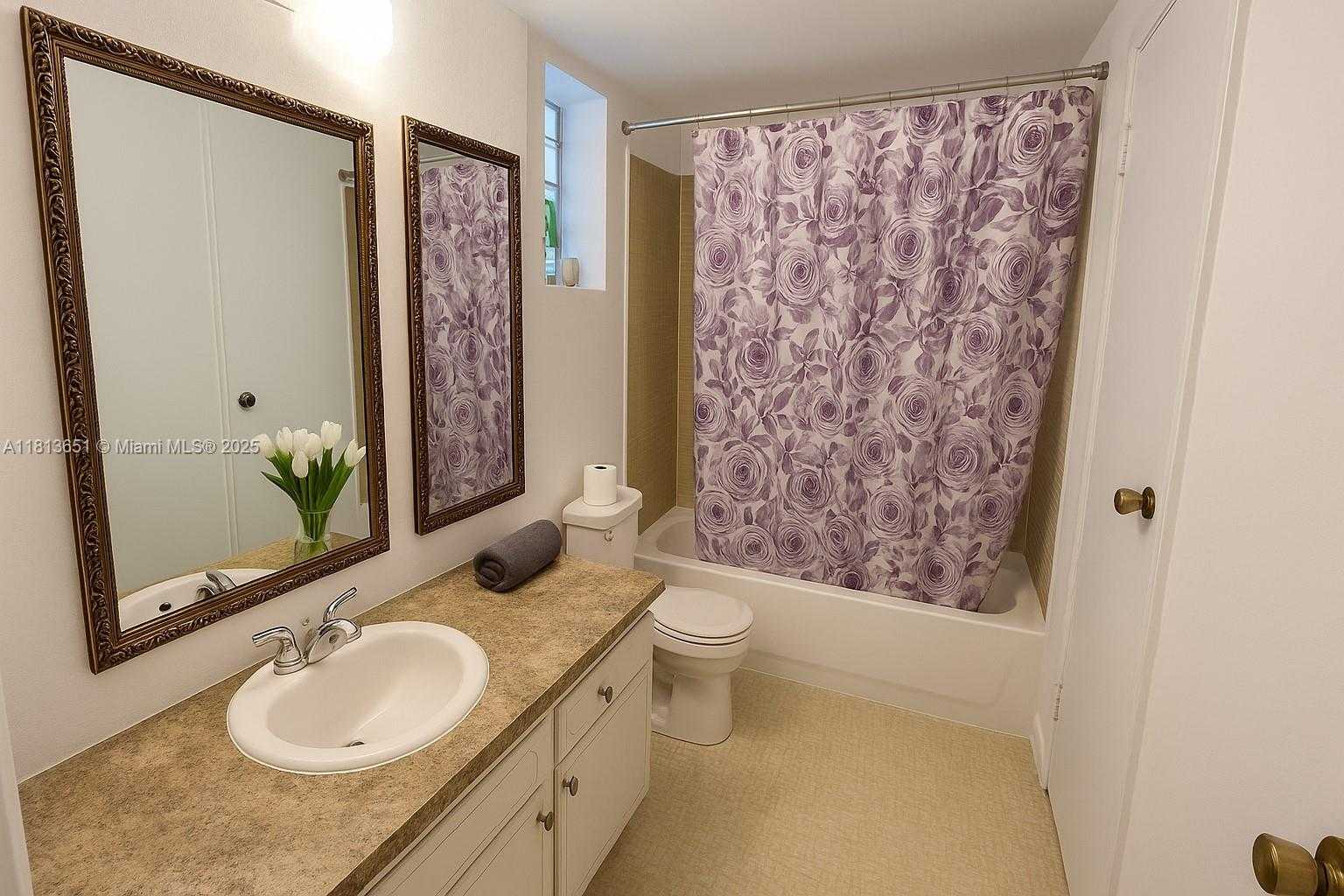 Small Image of 410 SOUTH EAST 2ND ST #215, Hallandale Beach Number 2