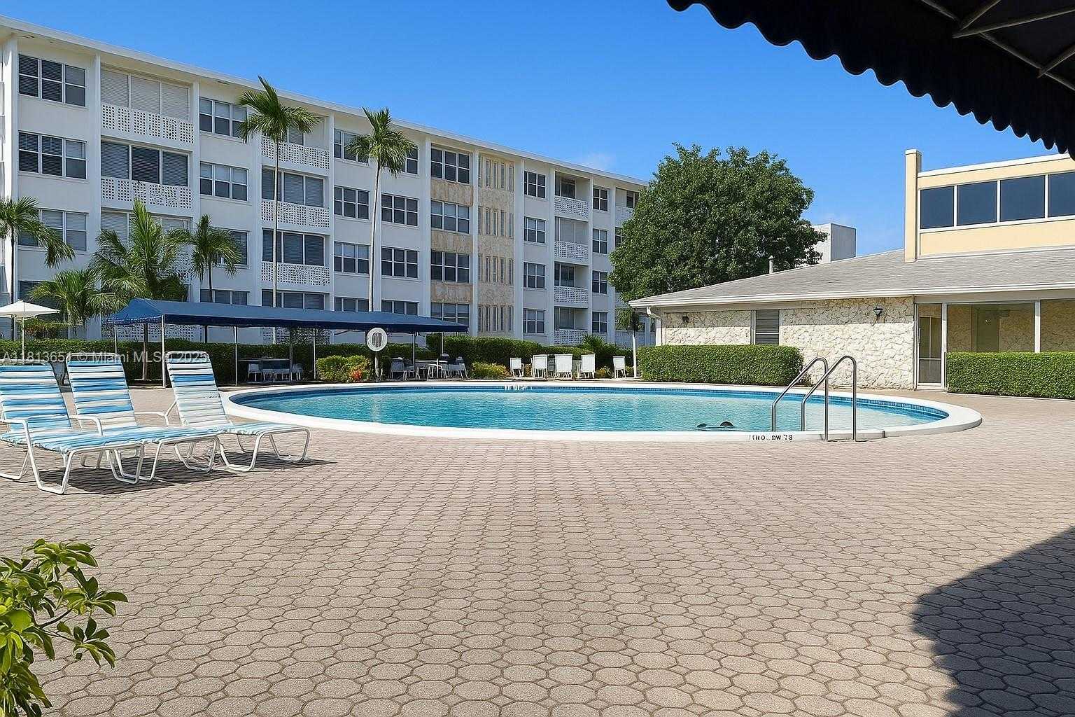 Small Image of 410 SOUTH EAST 2ND ST #215, Hallandale Beach Number 7