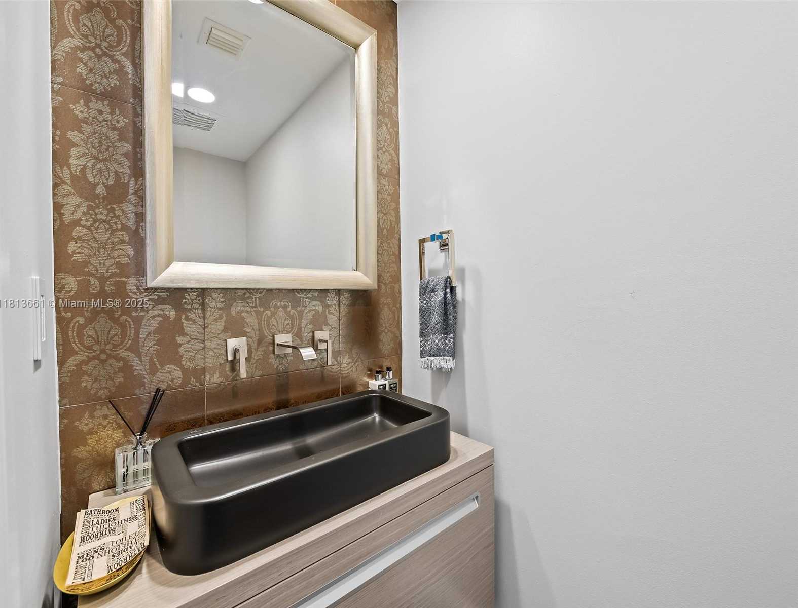 Small Image of 333 LAS OLAS WAY #3603, Fort Lauderdale Number 19