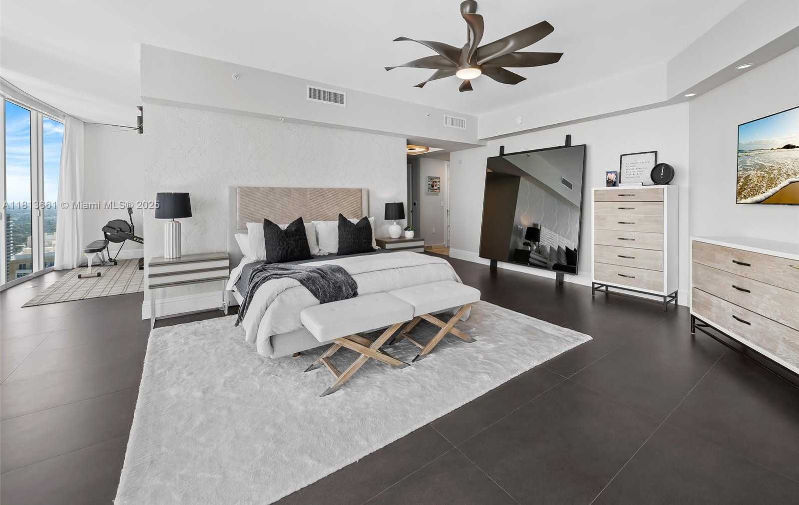 Small Image of 333 LAS OLAS WAY #3603, Fort Lauderdale Number 22